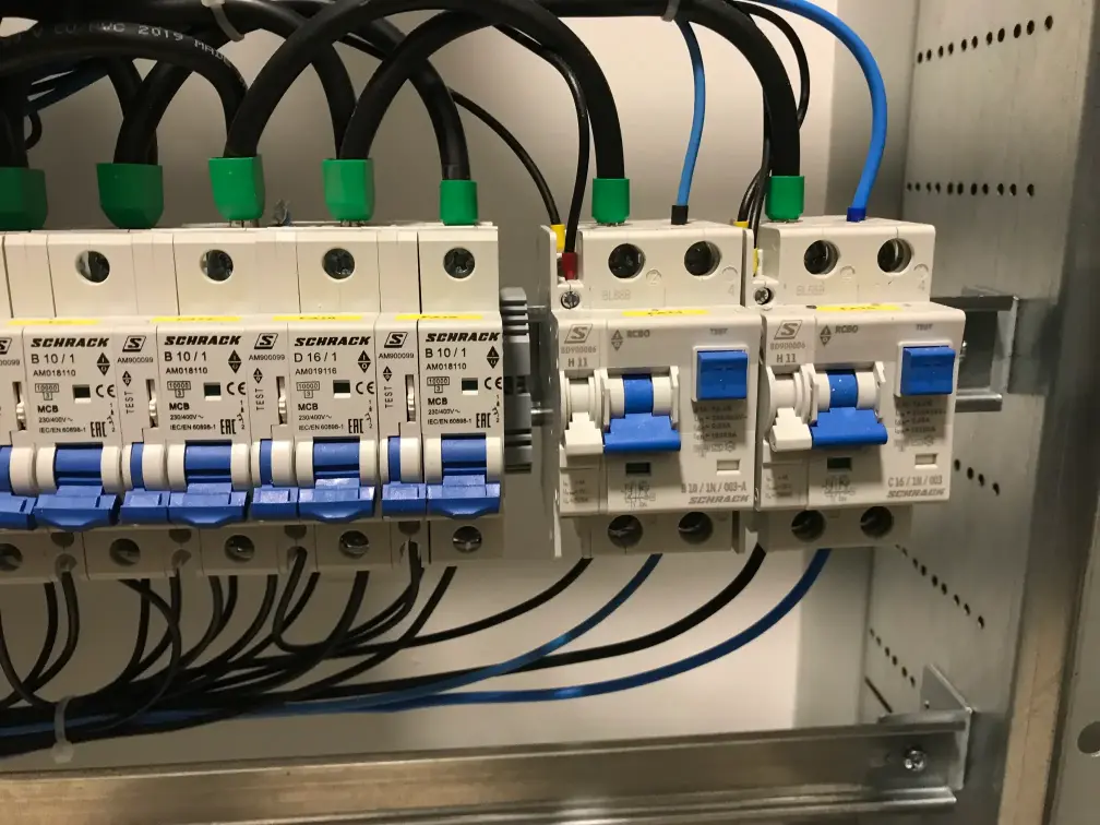 Elektroinstalace